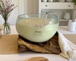 MISS MINNIE Nordic floral soy candle