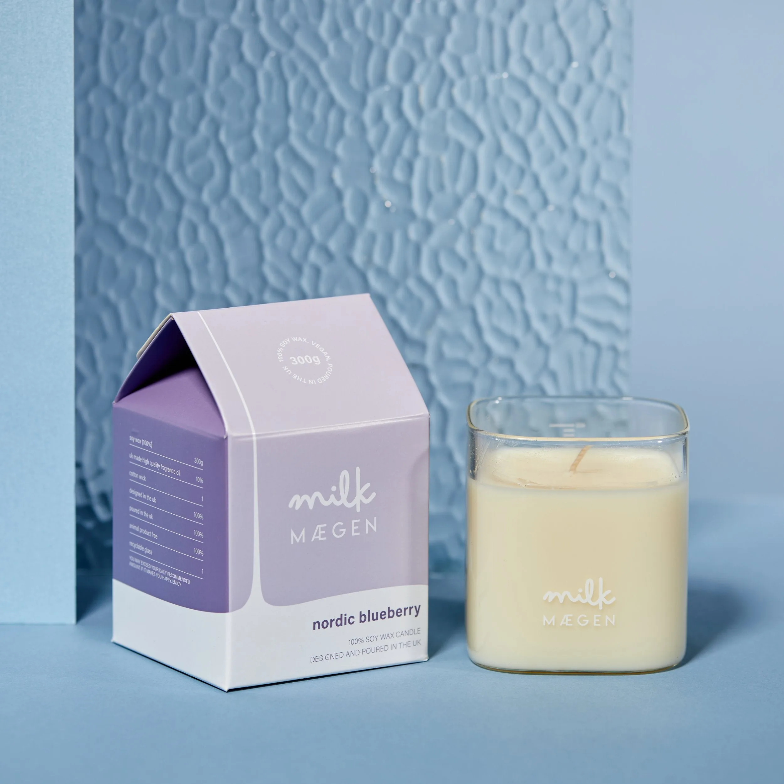 MISS MINNIE Nordic floral soy candle image 2